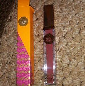 Hola Neon Velvet Liquid Lipstick